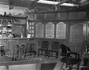 <b class=qtipBold><figcaption>Brighton Rock (1947) publicity</figcaption></b><br>Studio reconstruction of the pub in Brighton Rock, shot at Welwyn Studios.<br><em>© Copyright © Studiocanal Films Ltd</em> Brighton Rock (1947) publicity