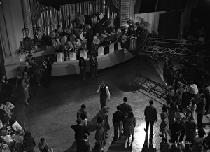 <b class=qtipBold><figcaption>Brighton Rock (1947) publicity</figcaption></b><br>Filming the ballroom sequence on a stage at Welwyn Studios.<br><em>© Copyright © Studiocanal Films Ltd</em> Brighton Rock (1947) publicity