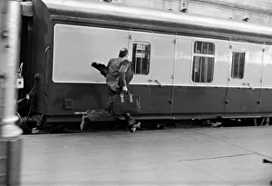 clk1986 bw neg 010