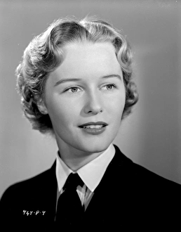 <b class=qtipBold><figcaption>The Cruel Sea (1953)</figcaption></b><br>A portrait of Virginia McKenna as Julie Hallam.<br><em>© Copyright © Studiocanal Films Ltd</em> The Cruel Sea (1953)