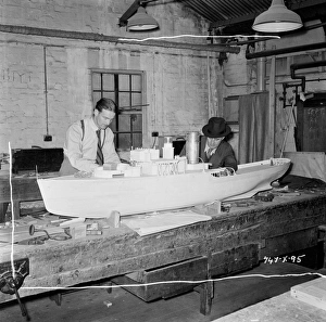 <b class=qtipBold><figcaption>The Cruel Sea</figcaption></b><br>CRU_BW_NEG_PRO_ 05<br><em>© Copyright © Studiocanal Films Ltd</em> The Cruel Sea