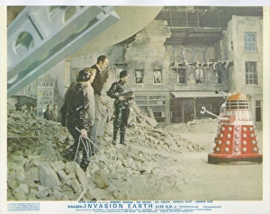 <b class=qtipBold><figcaption>Daleks Invasion Earth</figcaption></b><br><br><em>© Copyright © Studiocanal Films Ltd</em> Daleks Invasion Earth