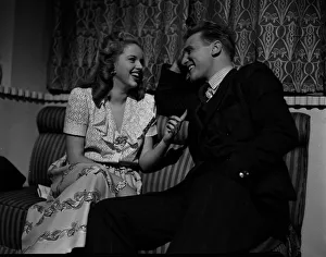 dan1950 bw neg pub 045