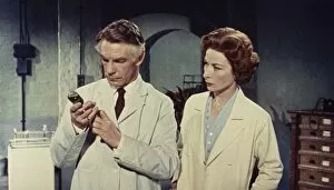 Woman Collection: Dr. Decker and Margaret in the laboratory