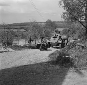 Group Prints: A German armoured vehicle