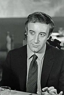 <b class=qtipBold><figcaption>Hoffman (1970)</figcaption></b><br>Peter Sellers as Benjamin Hoffman in a scene from Alvin Rakoff's Hoffman (1970).<br><em>© Copyright Studiocanal Films Ltd</em> Hoffman (1970)