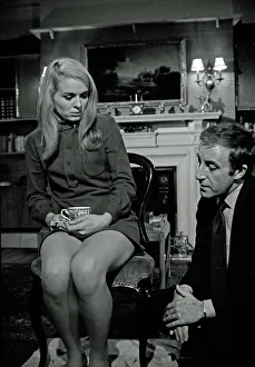 <b class=qtipBold><figcaption>Hoffman (1970)</figcaption></b><br>Sinead Cusack as Janet Smith and Peter Sellers as Benjamin Hoffman in a scene from Alvin Rakoff's Hoffman (1970).<br><em>© Copyright Studiocanal Films Ltd</em> Hoffman (1970)