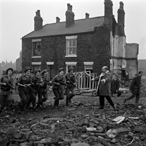 John Schlesinger at work on the set of Billy Liar (1963) John Schlesinger at work on the set of Billy Liar (1963)