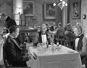 <b class=qtipBold><figcaption>Kind Hearts And Coronets</figcaption></b><br><br><em>© Copyright © Studiocanal Films Ltd</em> Kind Hearts And Coronets