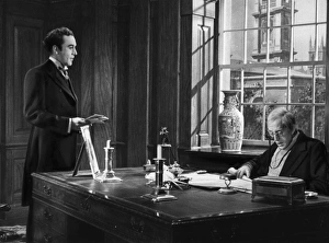 <b class=qtipBold><figcaption>Kind Hearts And Coronets</figcaption></b><br><br><em>© Copyright © Studiocanal Films Ltd</em> Kind Hearts And Coronets