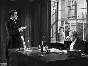 <b class=qtipBold><figcaption>Kind Hearts And Coronets</figcaption></b><br><br><em>© Copyright © Studiocanal Films Ltd</em> Kind Hearts And Coronets