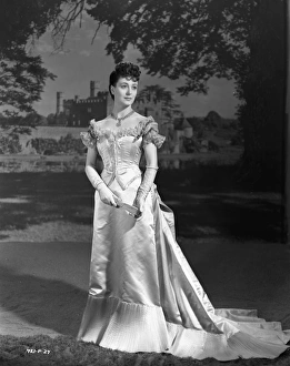 <b class=qtipBold><figcaption>Kind Hearts And Coronets</figcaption></b><br><br><em>© Copyright © Studiocanal Films Ltd</em> Kind Hearts And Coronets