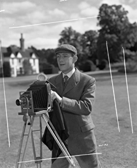 <b class=qtipBold><figcaption>Kind Hearts And Coronets</figcaption></b><br><br><em>© Copyright © Studiocanal Films Ltd</em> Kind Hearts And Coronets