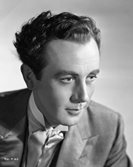 <b class=qtipBold><figcaption>Kind Hearts And Coronets</figcaption></b><br><br><em>© Copyright © Studiocanal Films Ltd</em> Kind Hearts And Coronets