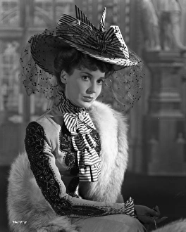 <b class=qtipBold><figcaption>Kind Hearts And Coronets</figcaption></b><br><br><em>© Copyright © Studiocanal Films Ltd</em> Kind Hearts And Coronets