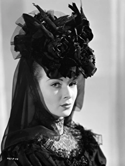 <b class=qtipBold><figcaption>Kind Hearts And Coronets</figcaption></b><br>KIN_BW_NEG_ 05<br><em>© Copyright © Studiocanal Films Ltd</em> Kind Hearts And Coronets
