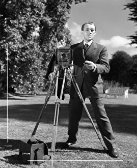 <b class=qtipBold><figcaption>Kind Hearts And Coronets</figcaption></b><br><br><em>© Copyright © Studiocanal Films Ltd</em> Kind Hearts And Coronets