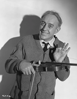 <b class=qtipBold><figcaption>The Lady Killers</figcaption></b><br><br><em>© Copyright © Studiocanal Films Ltd</em> The Lady Killers