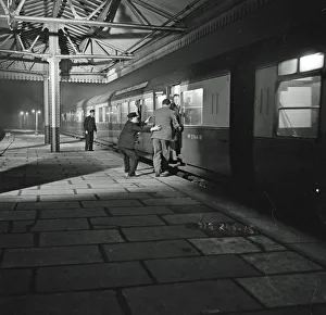 <b class=qtipBold><figcaption>log1956 bw neg 016 edited-1</figcaption></b><br><em>© Copyright Studiocanal Films Ltd</em> log1956 bw neg 016 edited-1