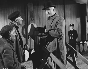 <b class=qtipBold><figcaption>mag1954 bw pri 066</figcaption></b><br><em>© Copyright Studiocanal Films Ltd</em> mag1954 bw pri 066