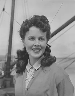 <b class=qtipBold><figcaption>mag1954 bw pri por 033</figcaption></b><br><em>© Copyright Studiocanal Films Ltd</em> mag1954 bw pri por 033