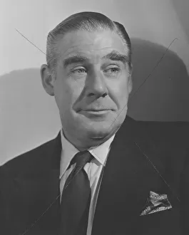 <b class=qtipBold><figcaption>mag1954 bw pri por 041</figcaption></b><br><em>© Copyright Studiocanal Films Ltd</em> mag1954 bw pri por 041