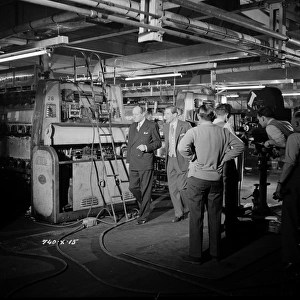 <b class=qtipBold><figcaption>The Man In The White Suit</figcaption></b><br>man19_bw_neg_ 00<br><em>© Copyright © Studiocanal Films Ltd</em> The Man In The White Suit