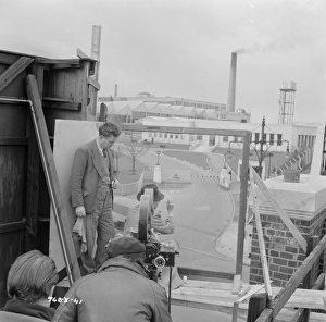<b class=qtipBold><figcaption>The Man In The White Suit</figcaption></b><br>man19_bw_neg_ 01<br><em>© Copyright © Studiocanal Films Ltd</em> The Man In The White Suit