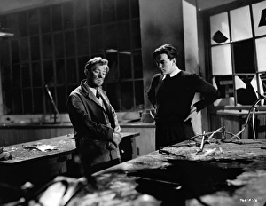 <b class=qtipBold><figcaption>The Man In The White Suit</figcaption></b><br><br><em>© Copyright © Studiocanal Films Ltd</em> The Man In The White Suit
