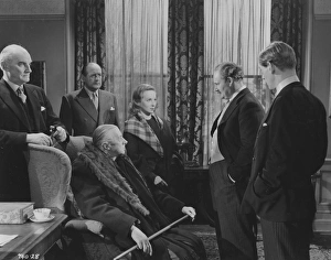 <b class=qtipBold><figcaption>The Man In The White Suit</figcaption></b><br><br><em>© Copyright © Studiocanal Films Ltd</em> The Man In The White Suit