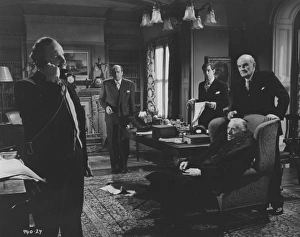 <b class=qtipBold><figcaption>The Man In The White Suit</figcaption></b><br><br><em>© Copyright © Studiocanal Films Ltd</em> The Man In The White Suit
