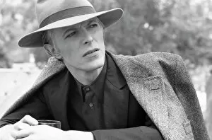 Behind The Scenes Collection: The Man Who Fell To Earth