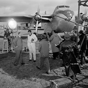 mns1957 bw neg pub 027