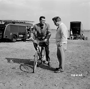 mns1957 bw neg pub 045