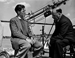 mns1957 bw neg pub 052