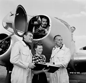 mns1957 bw neg pub 055
