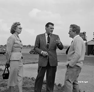 mns1957 bw neg pub 060