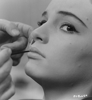 <b class=qtipBold><figcaption>Peeping Tom</figcaption></b><br><br><em>© Copyright © Studiocanal Films Ltd</em> Peeping Tom