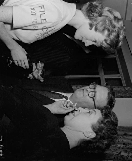 <b class=qtipBold><figcaption>Peeping Tom</figcaption></b><br><br><em>© Copyright © Studiocanal Films Ltd</em> Peeping Tom