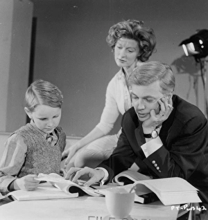 <b class=qtipBold><figcaption>Peeping Tom</figcaption></b><br><br><em>© Copyright © Studiocanal Films Ltd</em> Peeping Tom