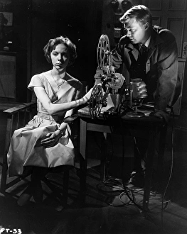 <b class=qtipBold><figcaption>Peeping Tom</figcaption></b><br><br><em>© Copyright © Studiocanal Films Ltd</em> Peeping Tom