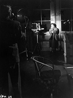 <b class=qtipBold><figcaption>Peeping Tom</figcaption></b><br><br><em>© Copyright © Studiocanal Films Ltd</em> Peeping Tom