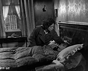 <b class=qtipBold><figcaption>Peeping Tom</figcaption></b><br><br><em>© Copyright © Studiocanal Films Ltd</em> Peeping Tom