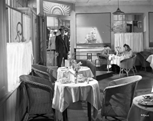 Pinkie enters the restaurant where Rose works in Brighton Rock (1947)