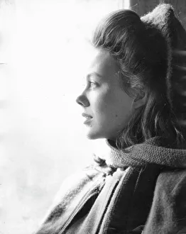 A portrait of Jenny Agutter from The Railway Children (1970) A portrait of Jenny Agutter from The Railway Children (1970)