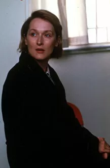 Images Dated 23rd November 2015: A portrait of Meryl Streep for the promotion of Plenty (1985)