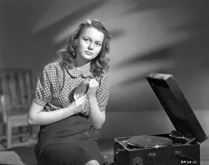Studio Shot Prints: A publicity portrait of Carol Marsh to promote Brighton Rock (1947)