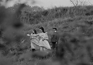 <b class=qtipBold><figcaption>The Railway Children</figcaption></b><br><br><em>© Copyright © Studiocanal Films Ltd</em> The Railway Children