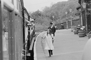 <b class=qtipBold><figcaption>The Railway Children</figcaption></b><br><br><em>© Copyright © Studiocanal Films Ltd</em> The Railway Children