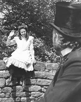 <b class=qtipBold><figcaption>The Railway Children</figcaption></b><br><br><em>© Copyright © Studiocanal Films Ltd</em> The Railway Children